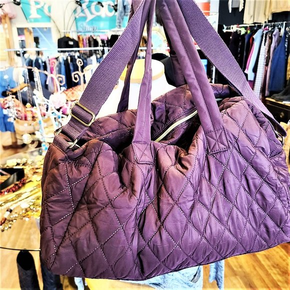 NWT ULTA Mulberry Purple Packable Puffer Duffle Bag - Picture 8 of 11